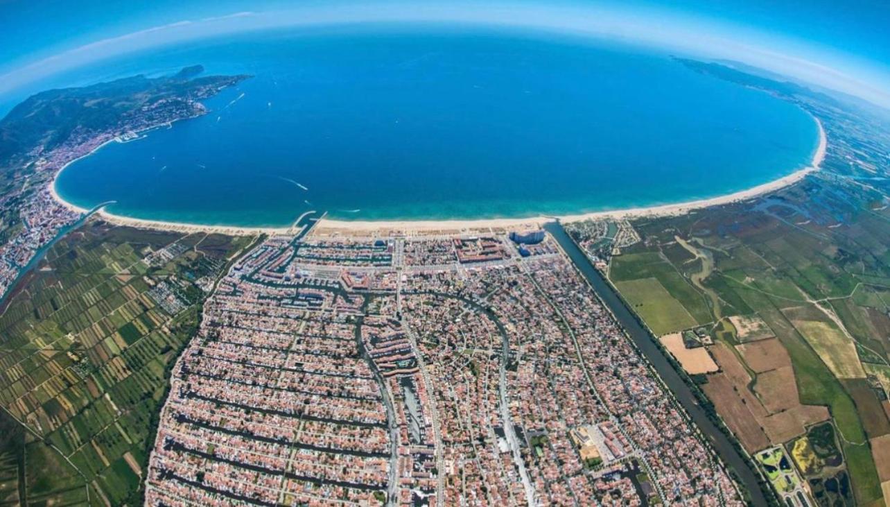 Apartamento Frente Al Canal Con Terraza Empuriabrava Eksteriør bilde