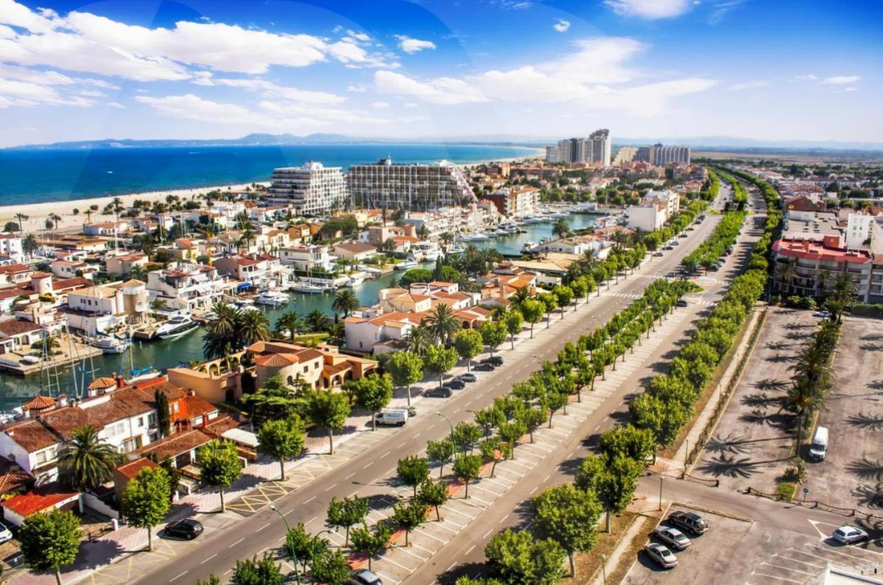 Apartamento Frente Al Canal Con Terraza Empuriabrava Eksteriør bilde